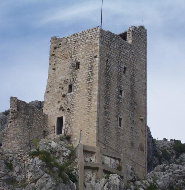 Apartment Romic Omiš Exteriér fotografie